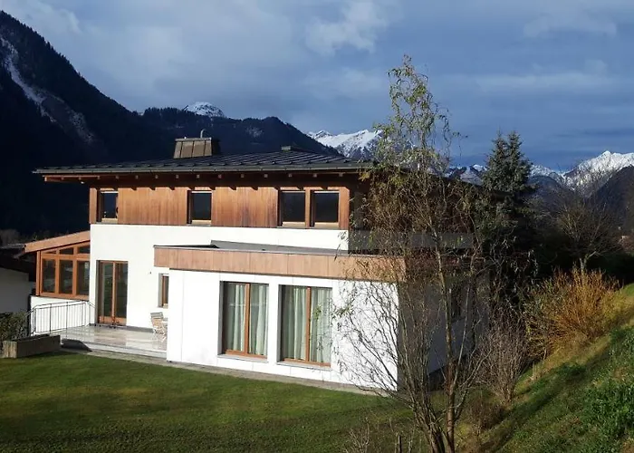 Regina Unger * 마우라흐